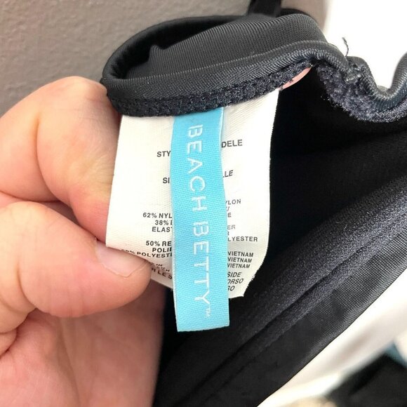 Beach Betty One Piece Swimsuit Size XL Multicolor Slimming Underwire Fun Retro - Picture 4 of 6